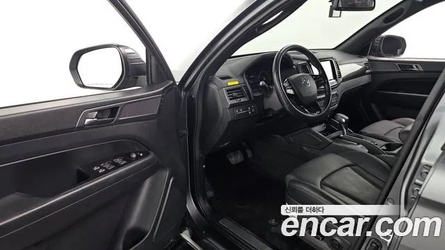 KG_Mobility_Ssangyong Rexton Новый Rexton Sport Дизель 2.2 4WD — Фото автомобиля 14