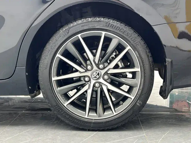 Toyota Camry — Фото автомобиля 12
