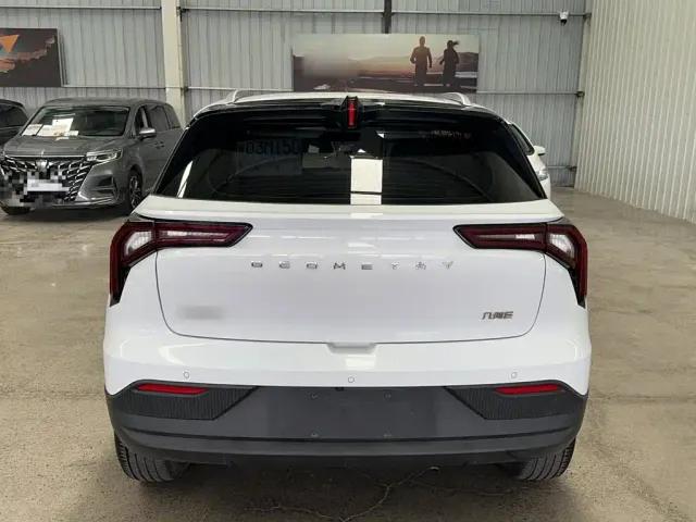 Geely Geometry E Firefly — Фото автомобиля 14