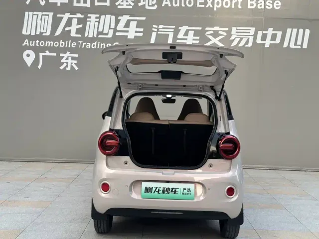 Wuling Hongguang Mini EV — Фото автомобиля 13