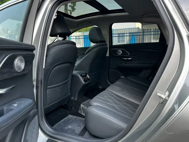 Chery Arrizo 8 PRO — Фото автомобиля 5