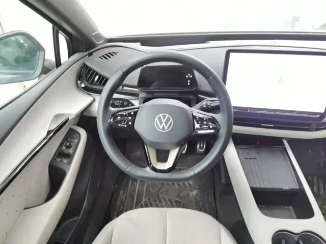 Volkswagen ID. Unyx 06 — Фото автомобиля 10