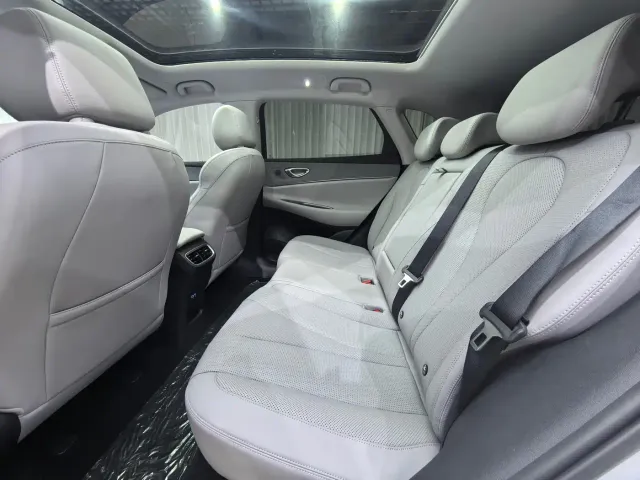 BYD Sealion 06 New Energy 2026 EV 605 Navigation Edition — Фото автомобиля 10