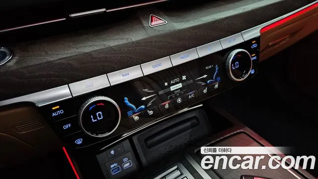 Genesis G80 Бензин 2.5 турбо 2WD — Фото автомобиля 30