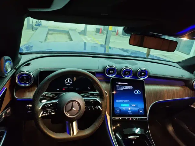 Mercedes-Benz Mercedes-Benz GLC 2024 GLC 300 L 4MATIC Dynamic 5-seater — Фото автомобиля 7