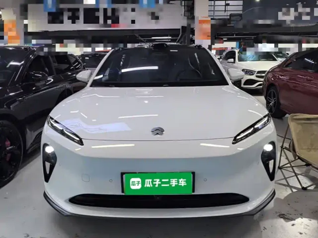 Nio ET5 Touring — Фото автомобиля 2