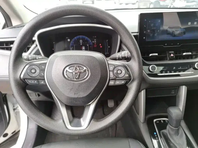 Toyota Frontlander — Фото автомобиля 10