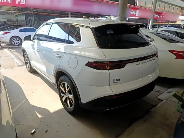 BYD Song Pro — Фото автомобиля 4