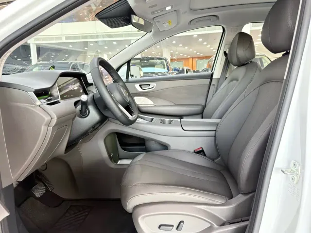 Shangjie SUV — Фото автомобиля 4