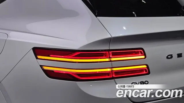 Genesis GV80 — Фото автомобиля 8