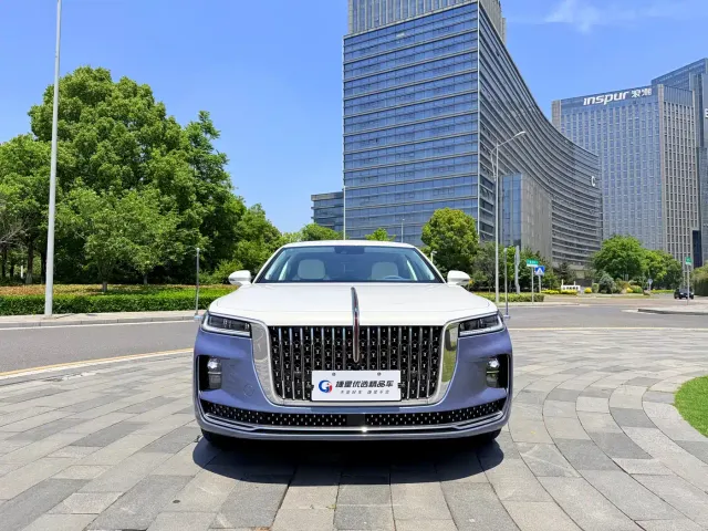 Hongqi H9 — Фото автомобиля 2