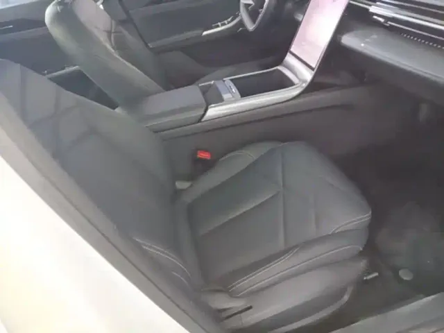Geely Galaxy L6 — Фото автомобиля 24