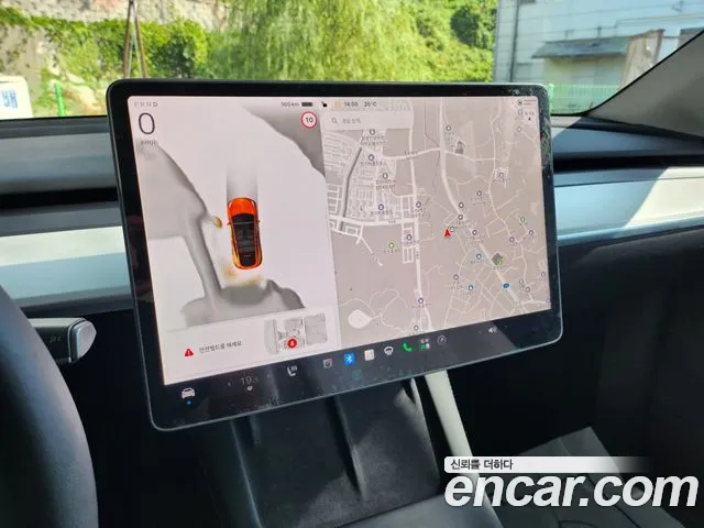 Tesla Model Y — Фото автомобиля 13