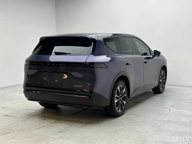 Nissan NX8 — Фото автомобиля 6