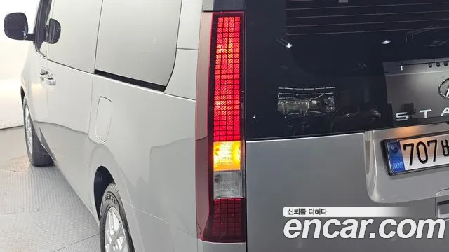 Hyundai Staria — Фото автомобиля 8