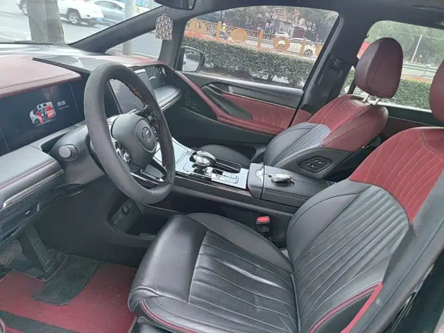 GAC Trumpchi M8 — Фото автомобиля 14