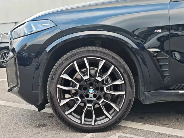 BMW X5 — Фото автомобиля 2