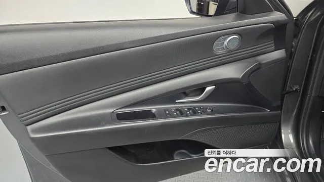 Hyundai Avante CN7 — Фото автомобиля 13
