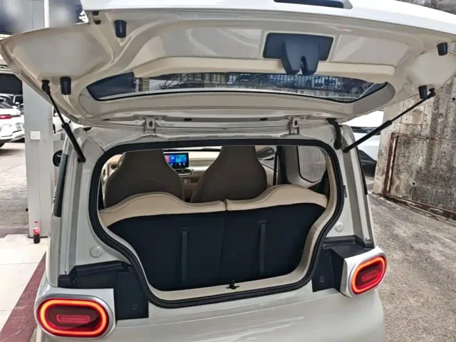 Wuling Hongguang Mini EV — Фото автомобиля 18