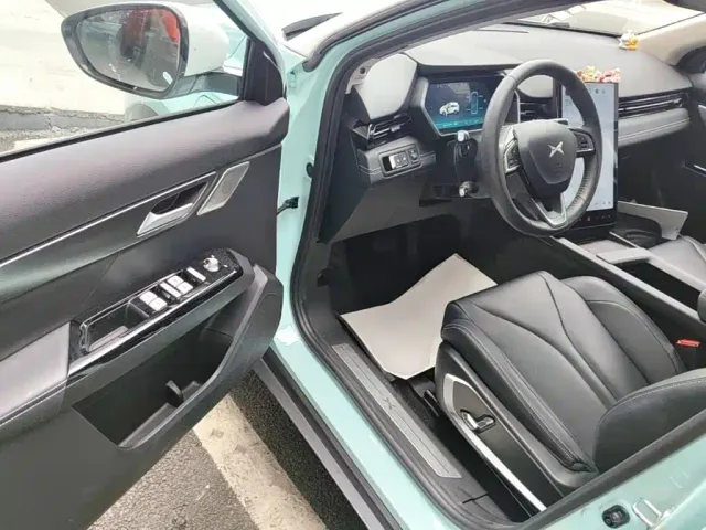 Xpeng G3 — Фото автомобиля 15