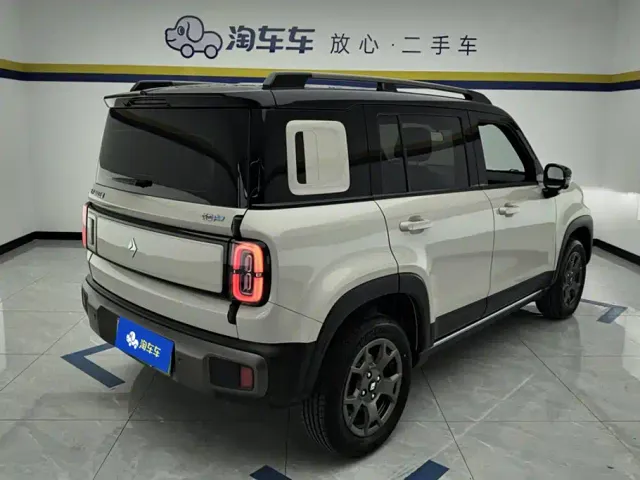 Baojun Yep Plus — Фото автомобиля 3
