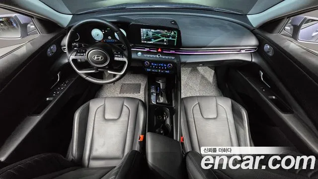 Hyundai Avante CN7 — Фото автомобиля 10