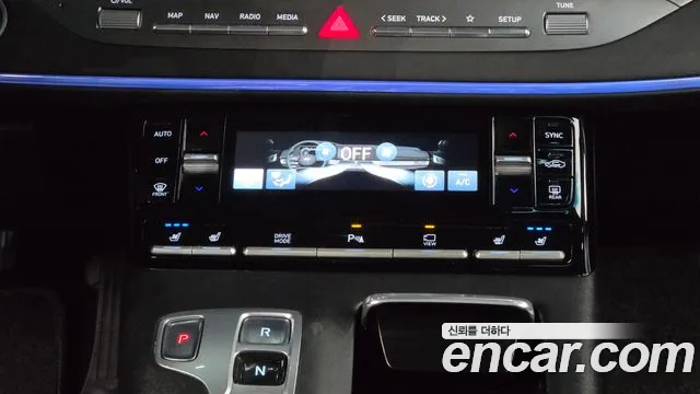 Hyundai Grandeur New — Фото автомобиля 24