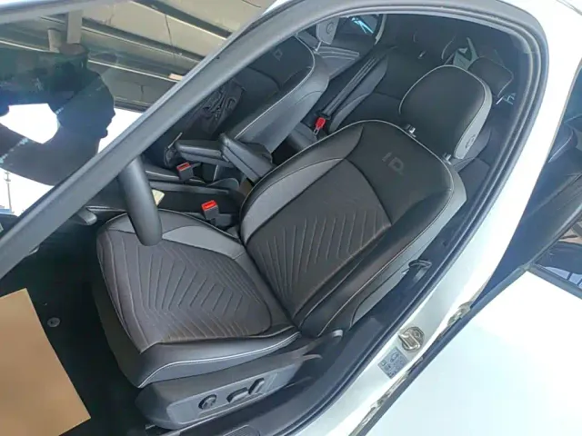 Volkswagen ID.3 — Фото автомобиля 14