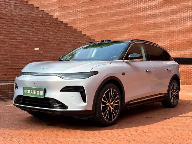 Фотография автомобиля — Leapmotor C11