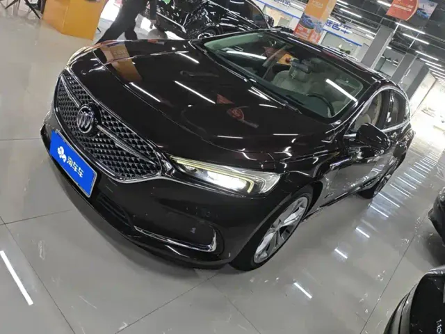 Фотография автомобиля — Buick LaCrosse