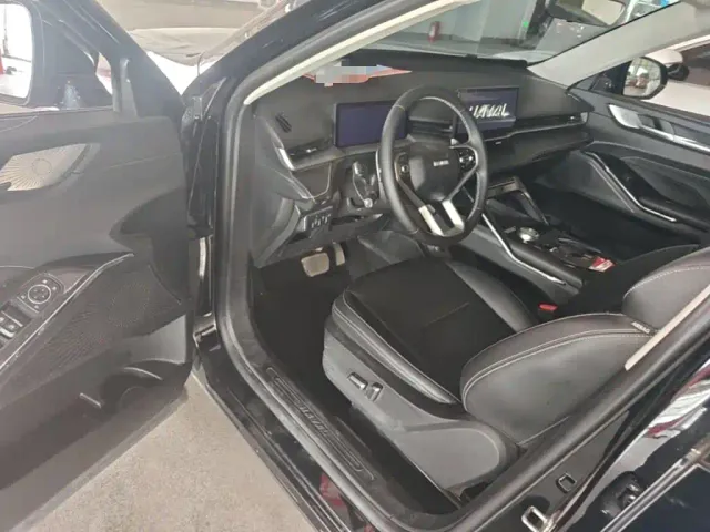 Haval H6 — Фото автомобиля 15