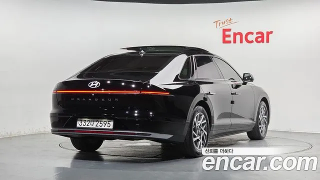 Hyundai Grandeur — Фото автомобиля 2