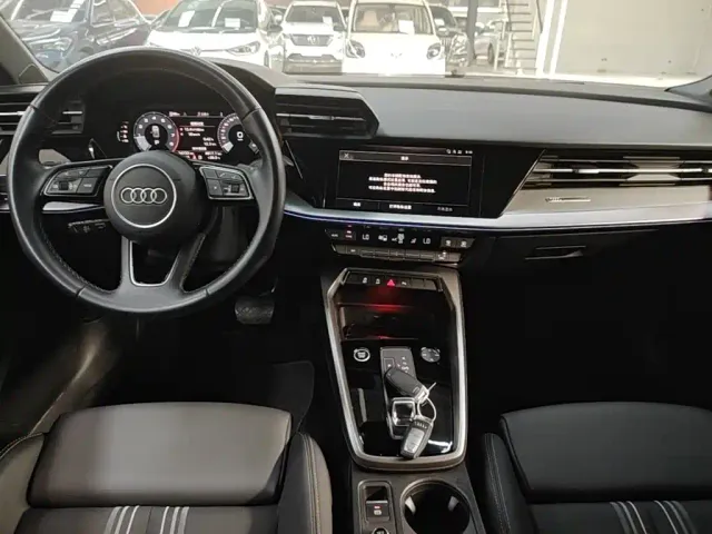 Audi A3 — Фото автомобиля 12