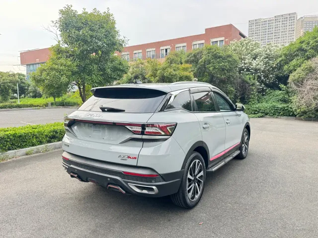 Dongfeng Fengshen AX7 — Фото автомобиля 4