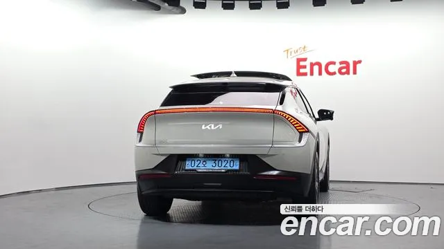 Kia EV6 — Фото автомобиля 4