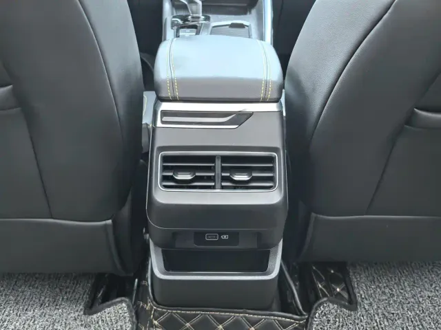 Geely Xingrui — Фото автомобиля 18