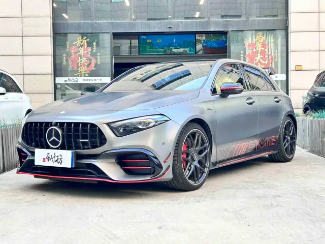 Фотография автомобиля — Mercedes-Benz A-Class AMG
