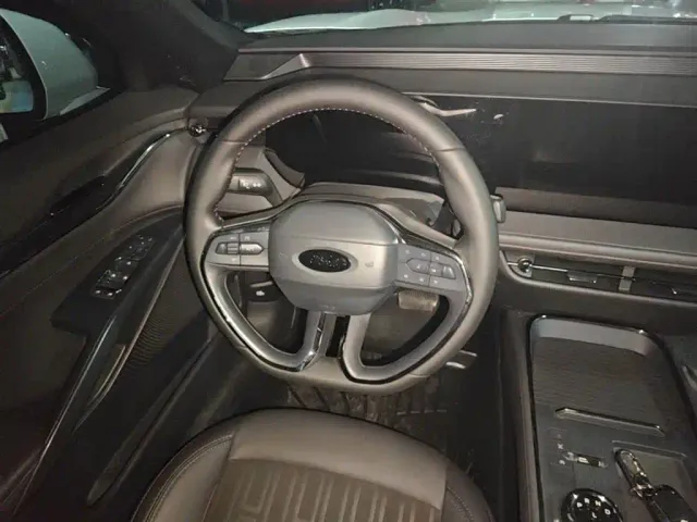 Ford Mondeo — Фото автомобиля 10