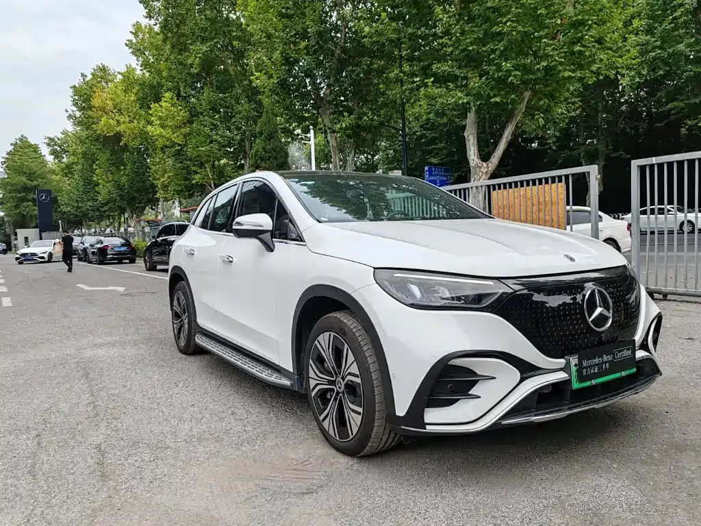 Mercedes-Benz Mercedes-Benz EQE SUV 2024 500 4MATIC Pioneer Edition — Фото автомобиля 2