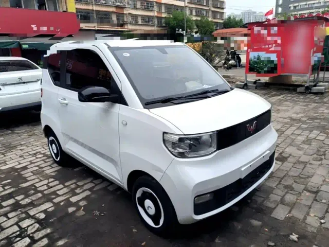 Wuling Hongguang Mini EV — Фото автомобиля 3
