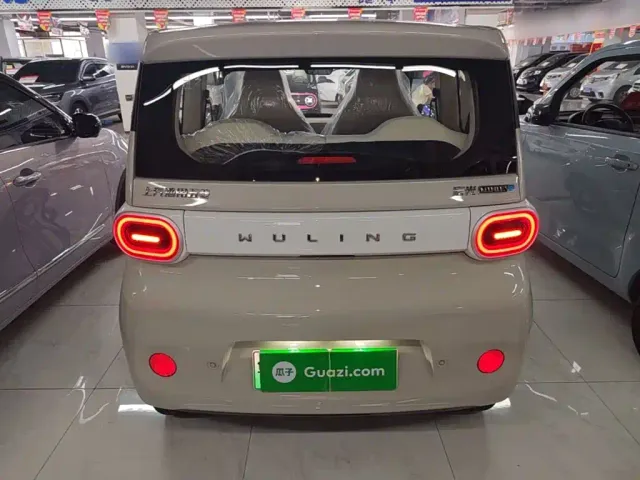 Wuling Hongguang Mini EV — Фото автомобиля 5