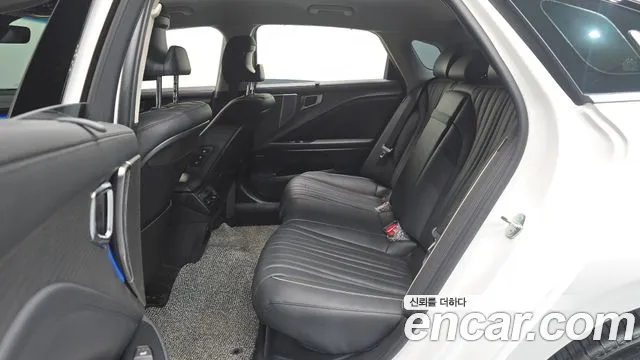 Kia K8 K8 (New) Hybrid — Фото автомобиля 18