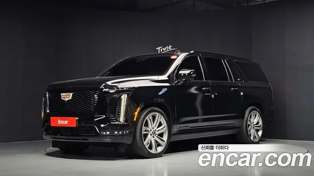 Фотография автомобиля — Cadillac Escalade