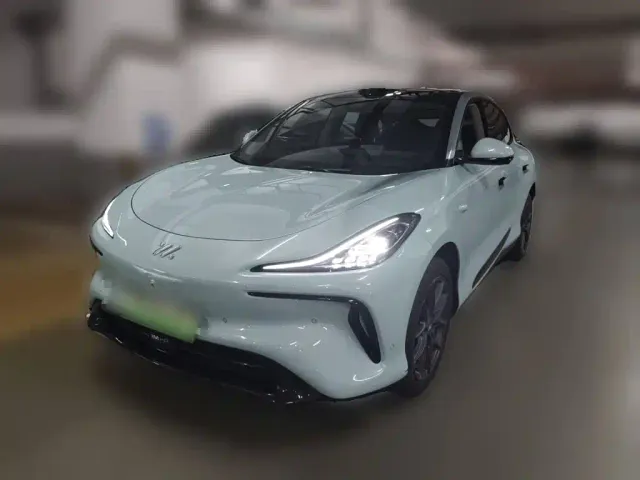Фотография автомобиля — IM Motors LS6