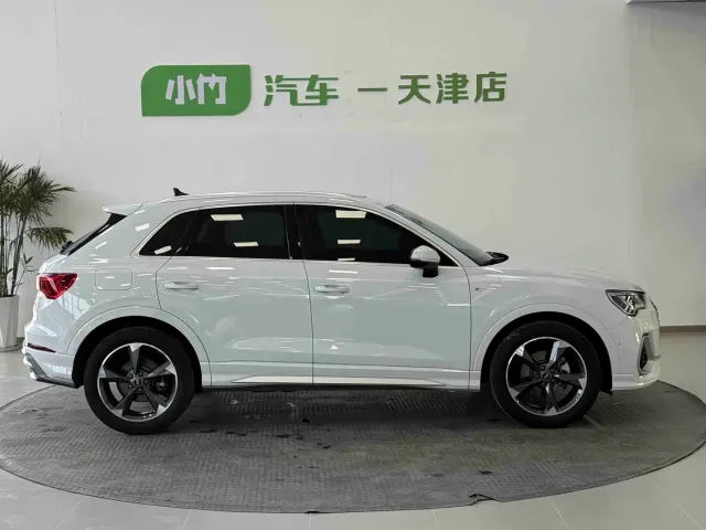 Audi Q3 — Фото автомобиля 7