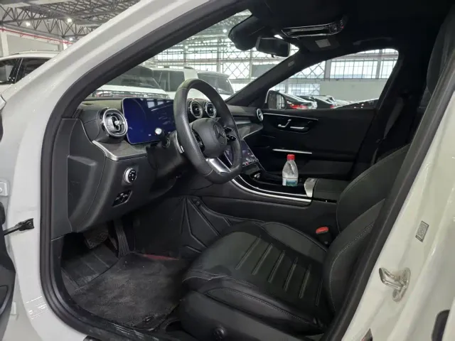 Mercedes-Benz C-Class — Фото автомобиля 4