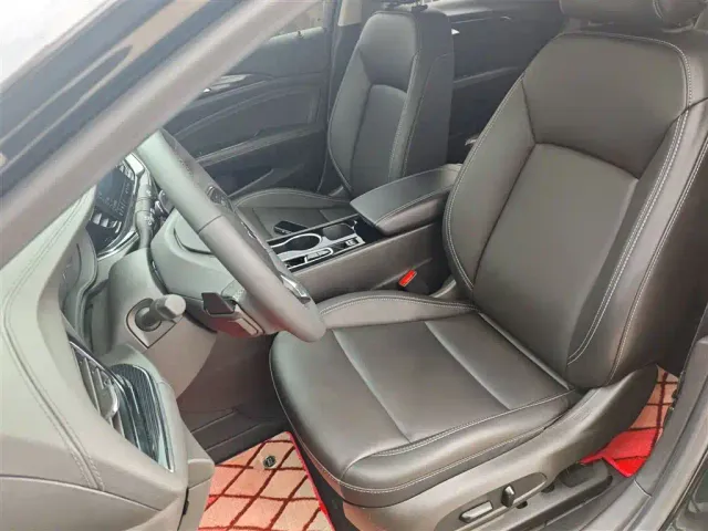 Buick Regal — Фото автомобиля 14