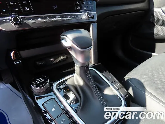 Kia Seltos — Фото автомобиля 11