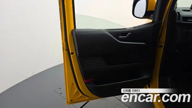 Hyundai Staria — Фото автомобиля 14