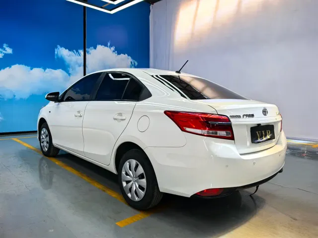 Toyota YARiS L Zhi Xiang — Фото автомобиля 6